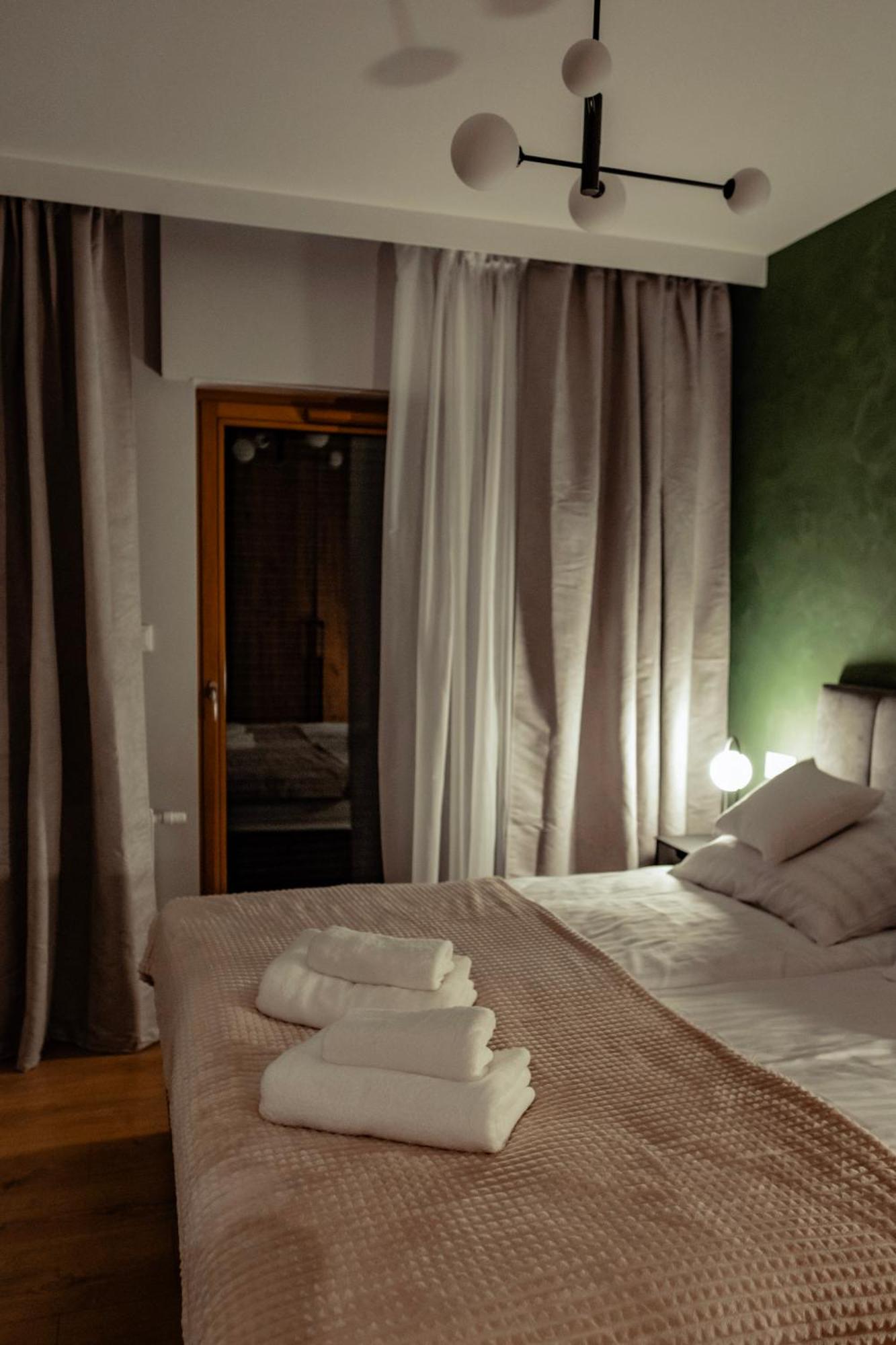 Apartments Nadmotlawie- Gym, Sauna & Free Parking グダニスク エクステリア 写真