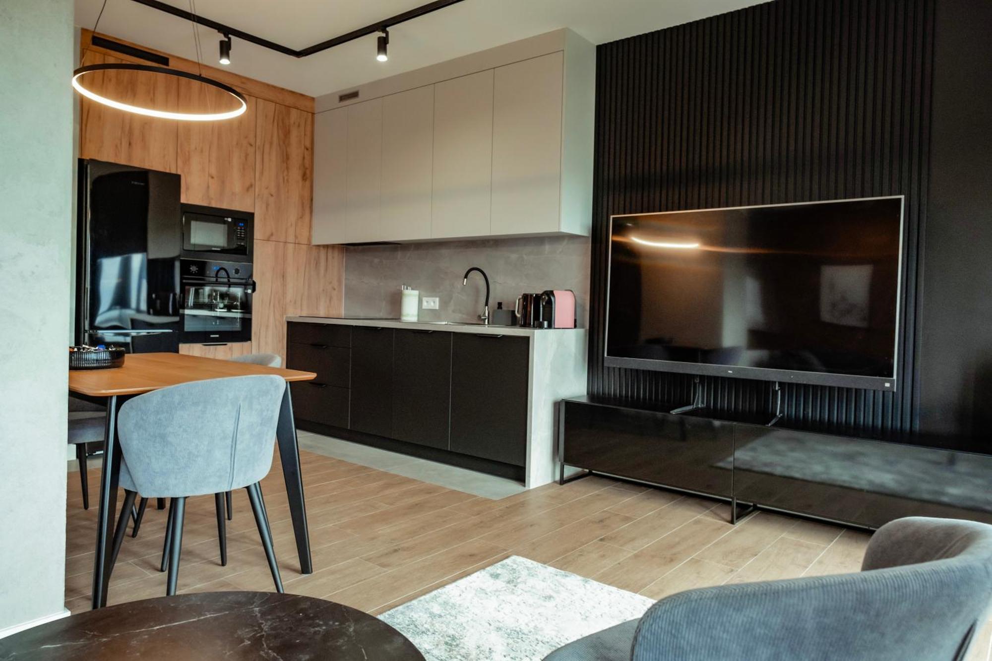 Apartments Nadmotlawie- Gym, Sauna & Free Parking グダニスク エクステリア 写真